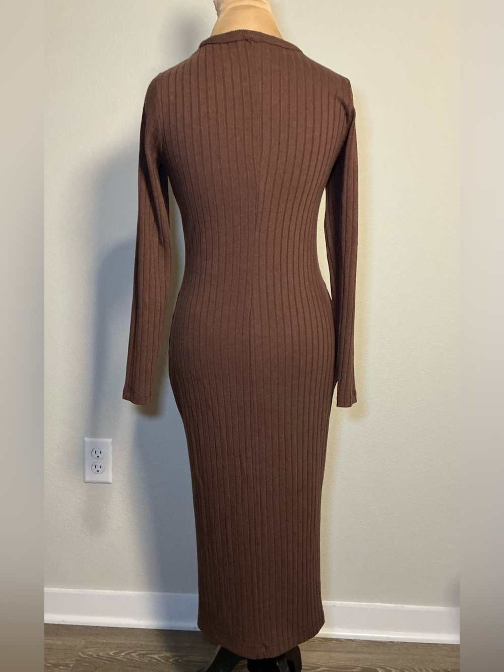 Old Navy Brown Ribbed Button-Up Top - Picture 2 of 5